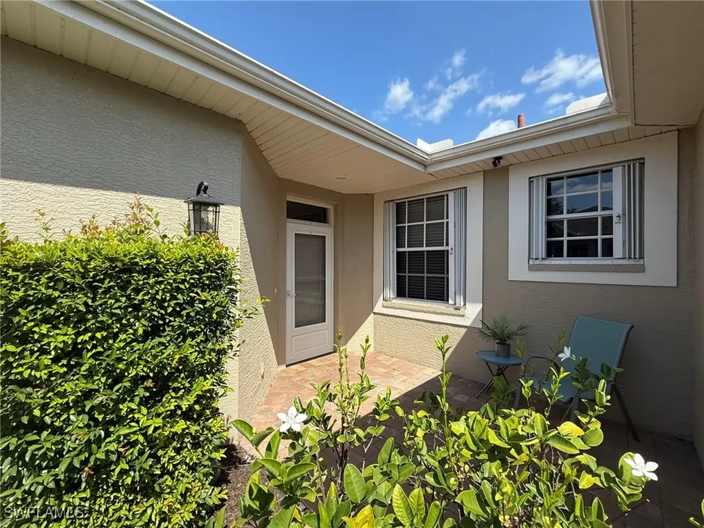 23176 Grassy Pine Drive Estero FL 33928
