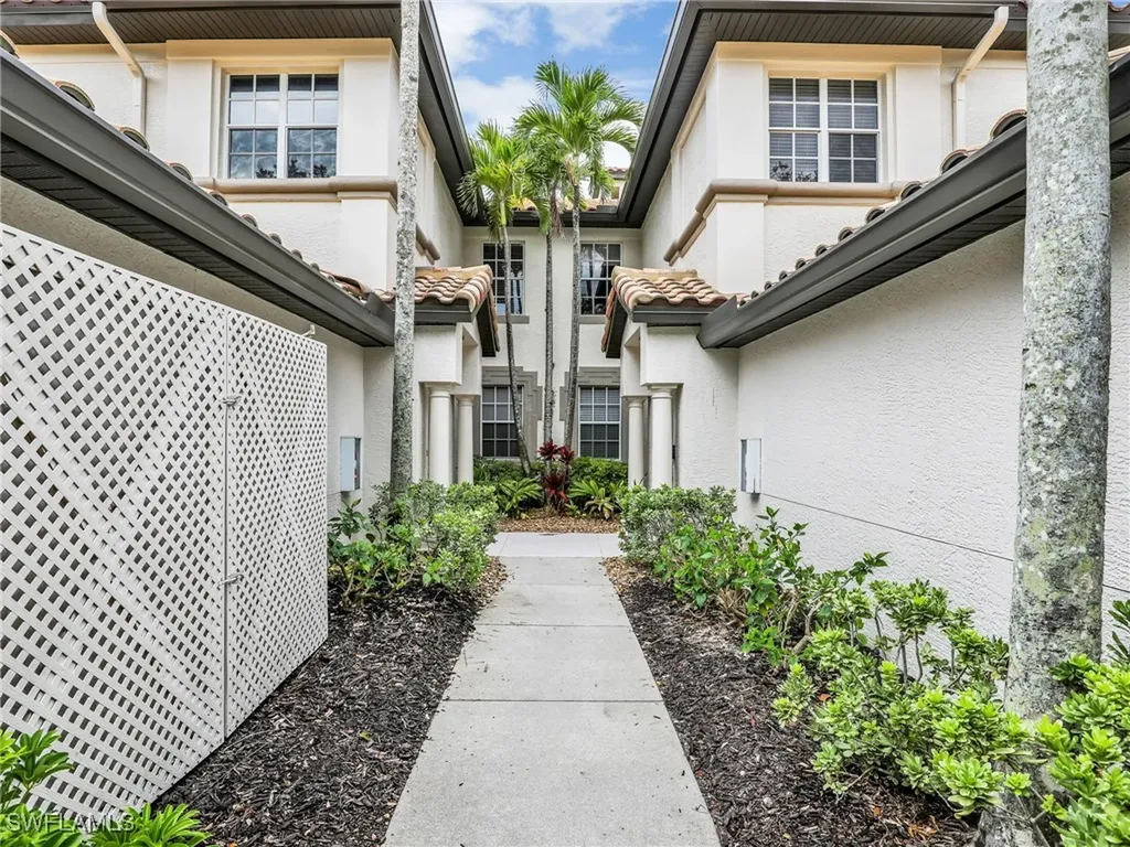 21722 Sound Way Estero FL 33928