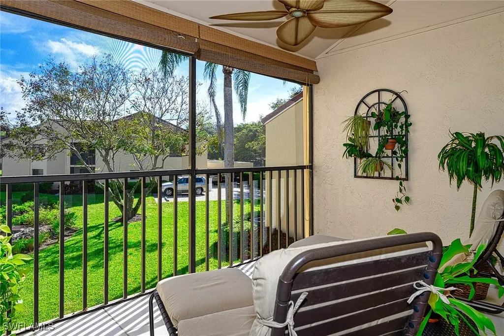 589 Beachwalk Circle Naples FL 34108