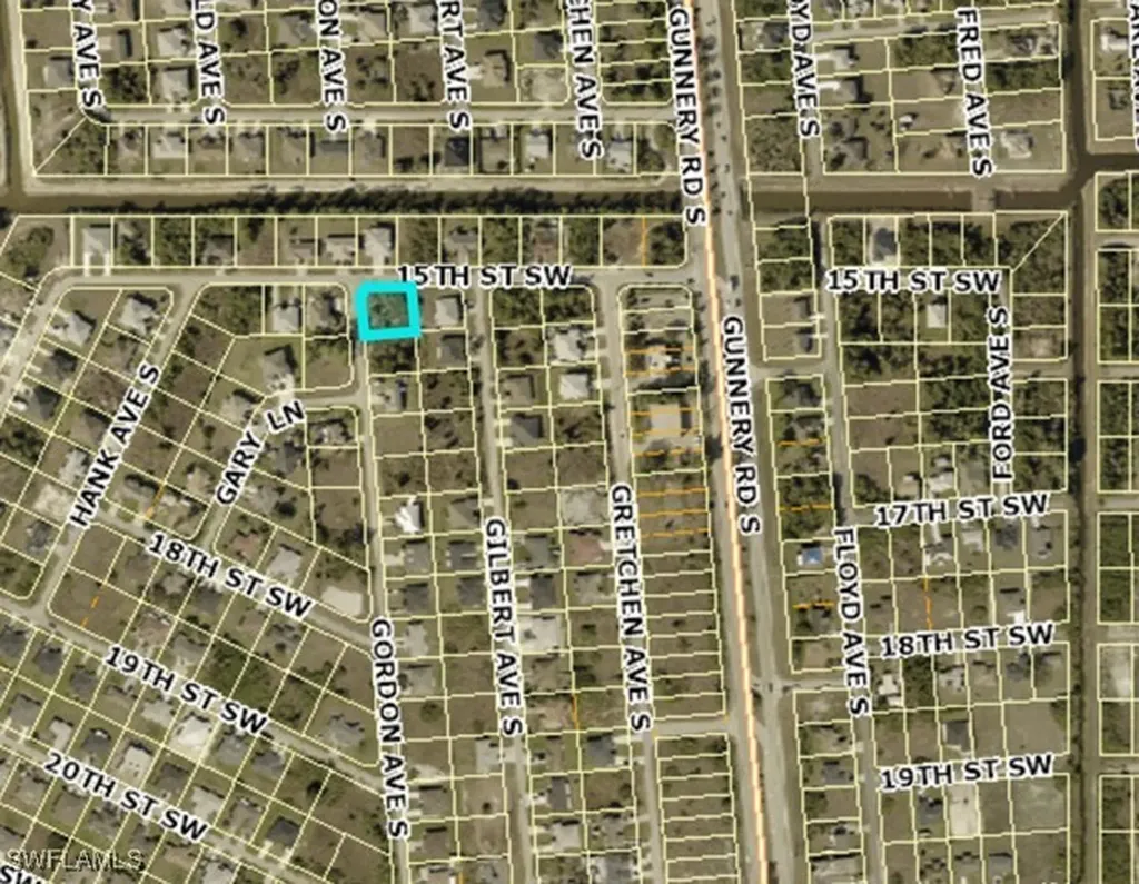 1501-1503 Gordon Avenue S Lehigh Acres FL 33973