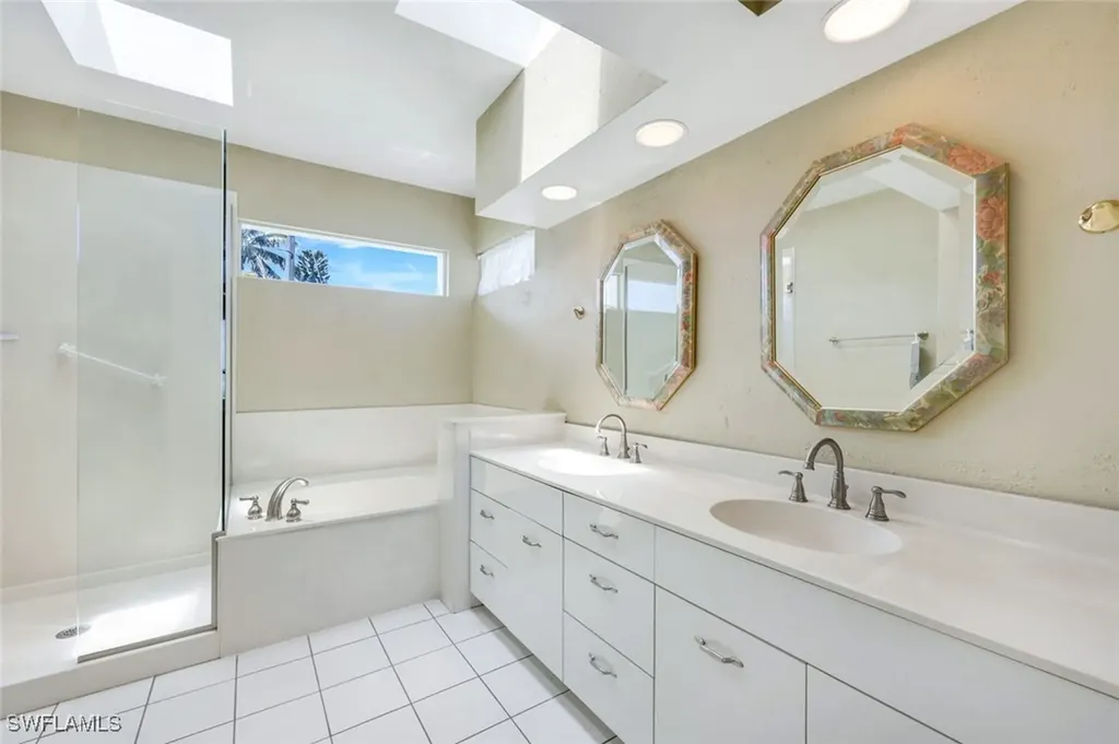 1268 Laurel Court Marco Island FL 34145