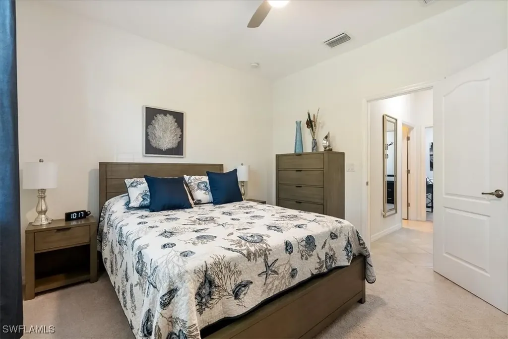1987 Fairmont Lane Naples FL 34120