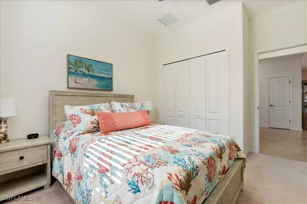 1987 Fairmont Lane Naples FL 34120
