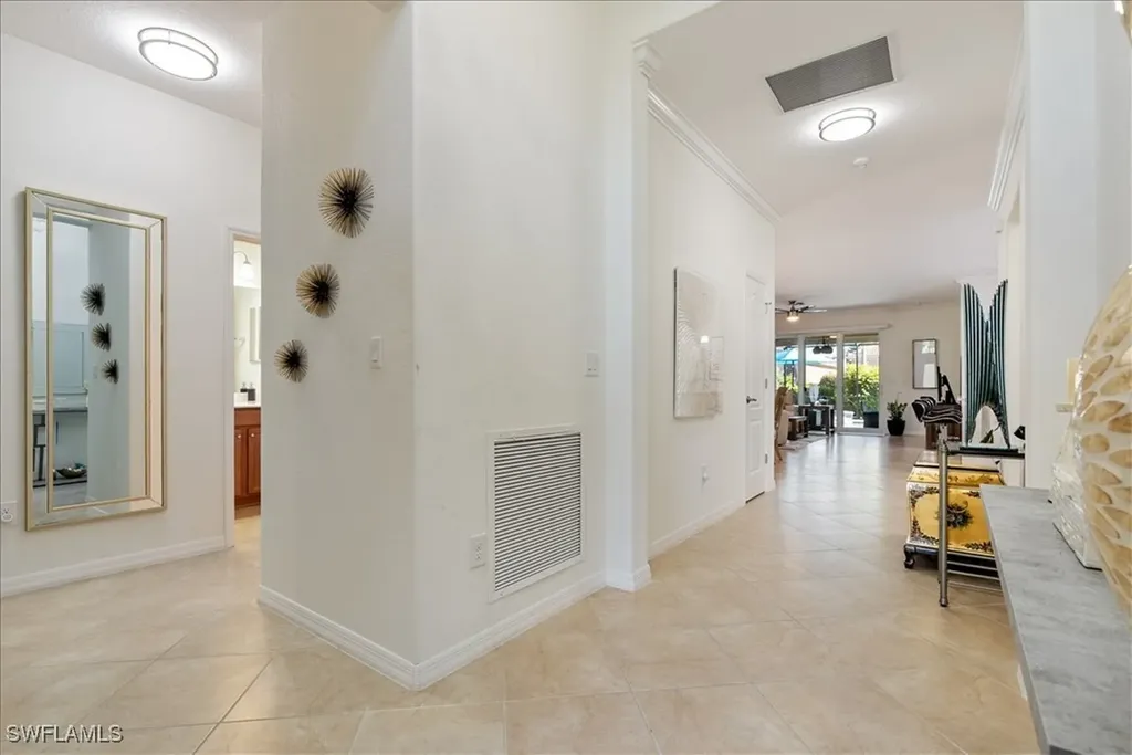 1987 Fairmont Lane Naples FL 34120