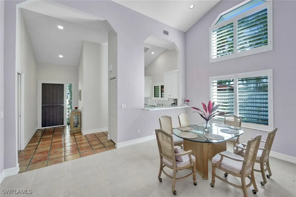 202 Bears Paw Trail Naples FL 34105