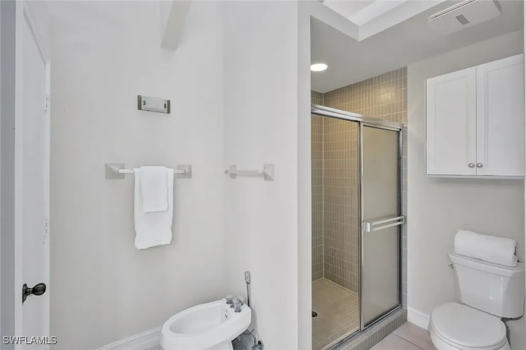 202 Bears Paw Trail Naples FL 34105