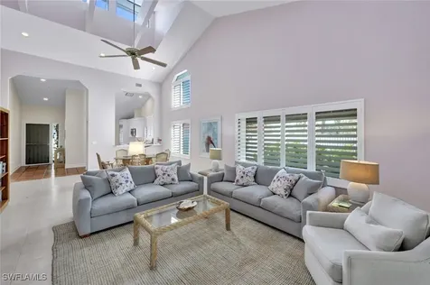 202 Bears Paw Trail Naples FL 34105