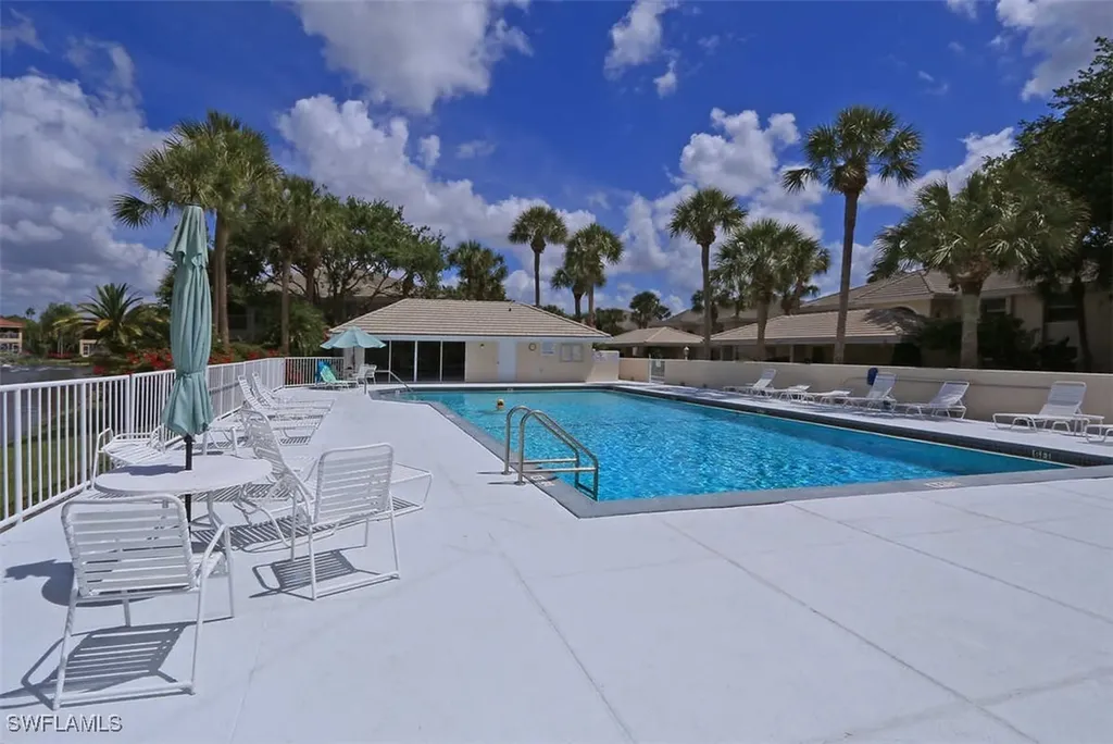 6225 Bellerive Avenue Naples FL 34119