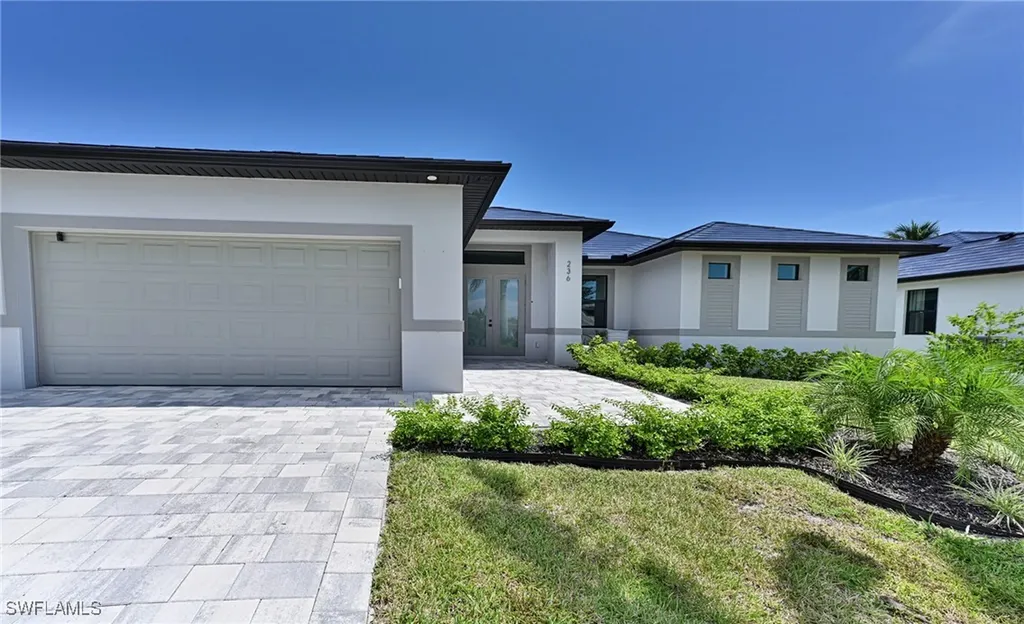 Bonita Springs FL, 236 2ND Street
