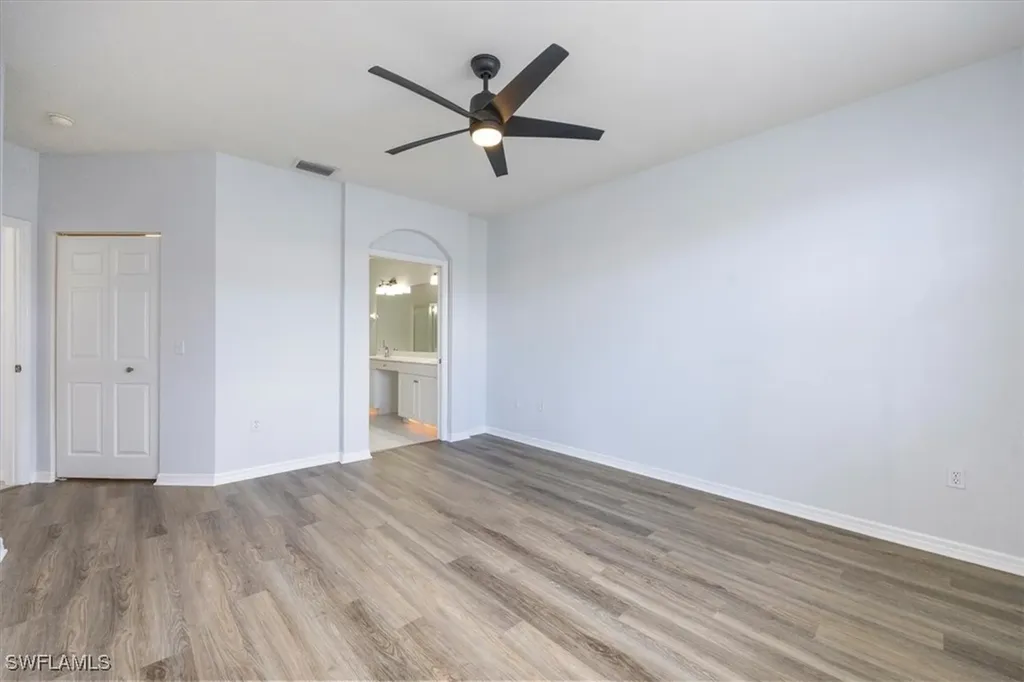6235 Wilshire Pines Circle Naples FL 34109