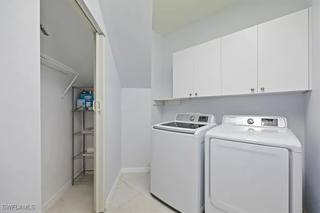 6235 Wilshire Pines Circle Naples FL 34109