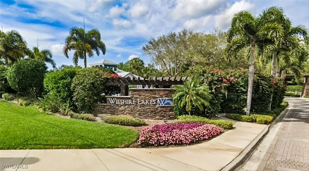 6235 Wilshire Pines Circle Naples FL 34109