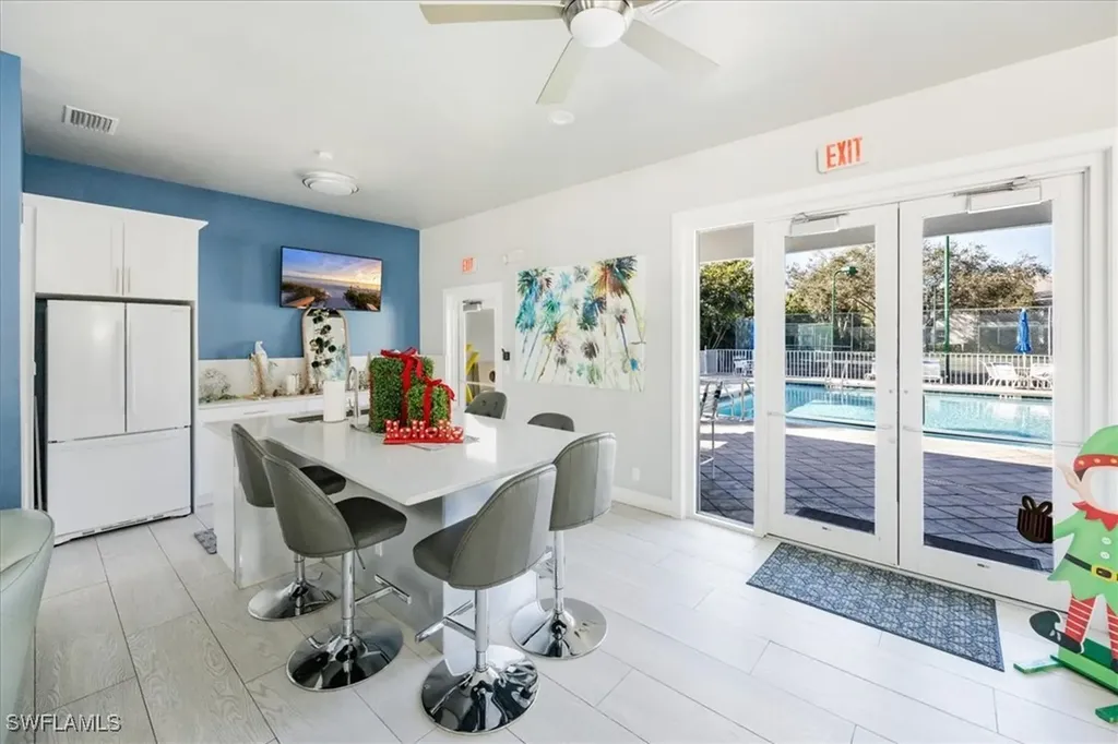 6235 Wilshire Pines Circle Naples FL 34109