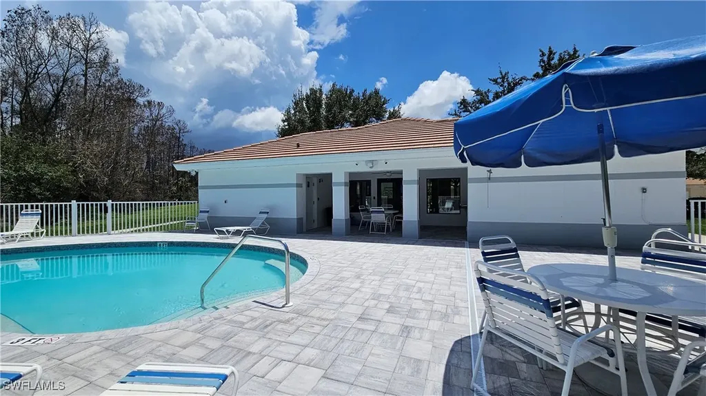 6235 Wilshire Pines Circle Naples FL 34109