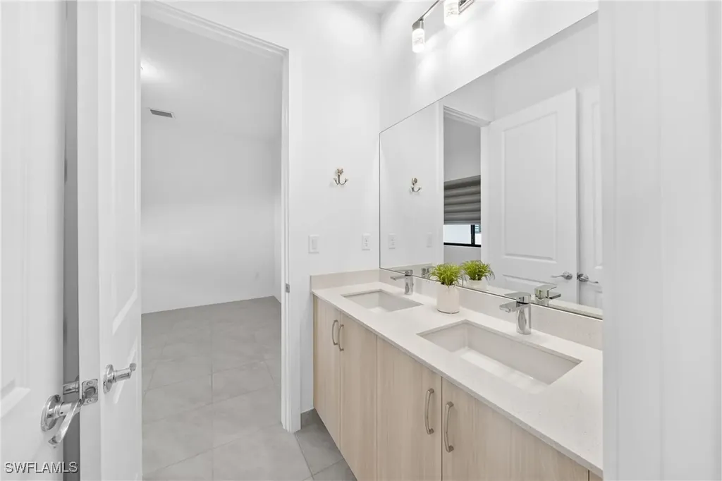 4947 Brigata Way Ave Maria FL 34142