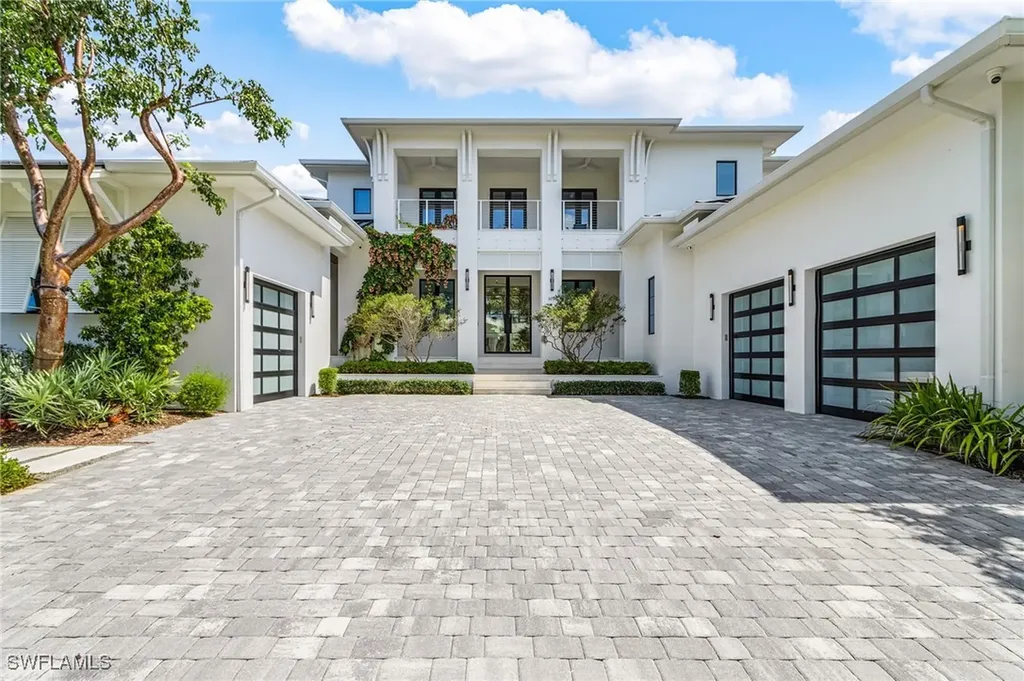 Marco Island FL, 1698 Mcilvaine Court