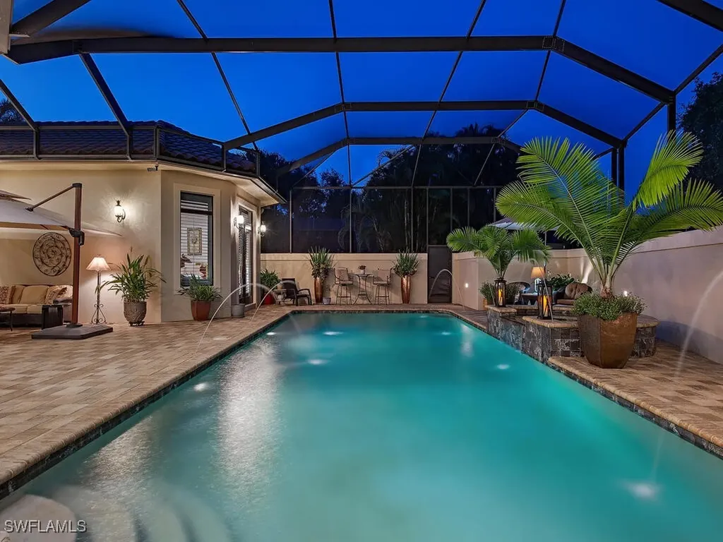 2204 Goshawk Court Naples FL 34105