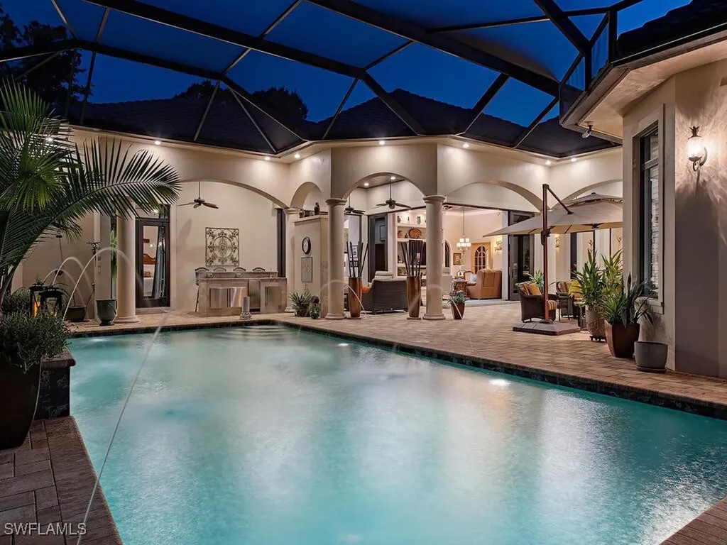 2204 Goshawk Court Naples FL 34105