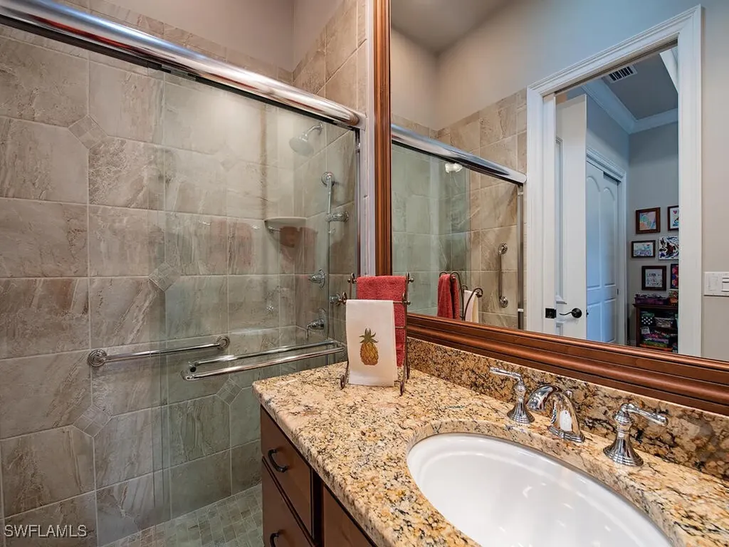 2204 Goshawk Court Naples FL 34105