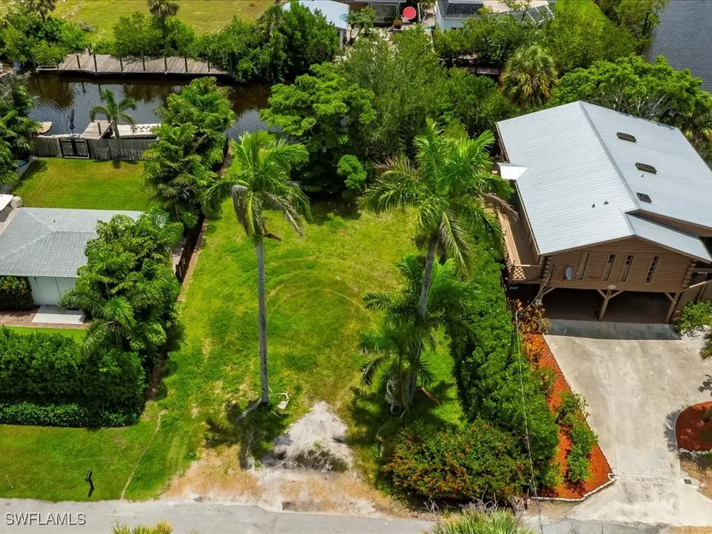 2977 Poplar Street Naples FL 34112