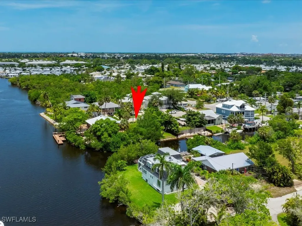 2977 Poplar Street Naples FL 34112