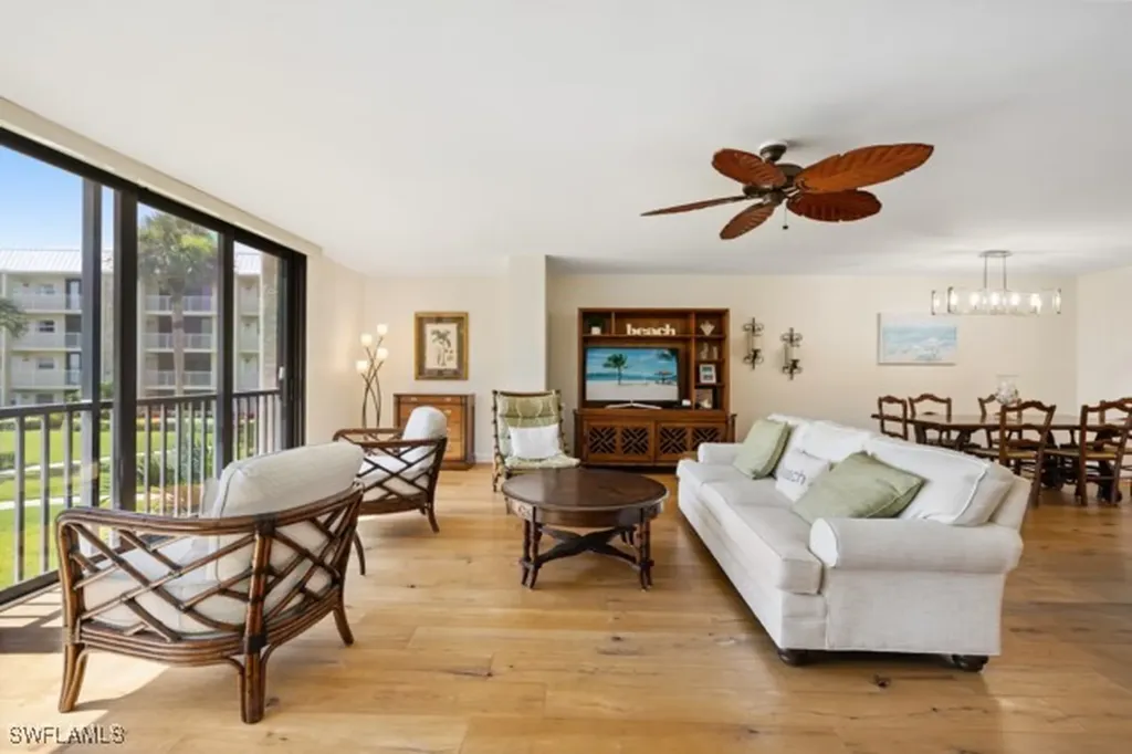 3000 Gulf Shore Boulevard N Naples FL 34103