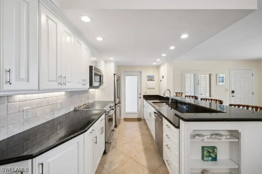 3000 Gulf Shore Boulevard N Naples FL 34103