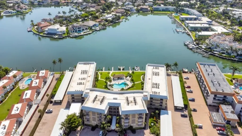 3000 Gulf Shore Boulevard N Naples FL 34103