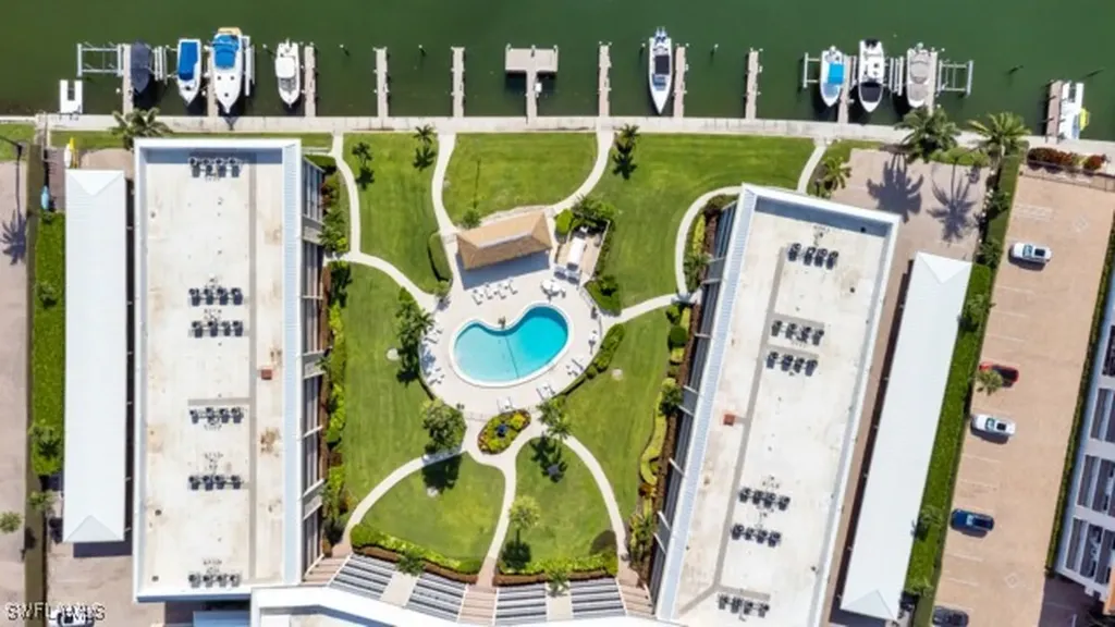 3000 Gulf Shore Boulevard N Naples FL 34103