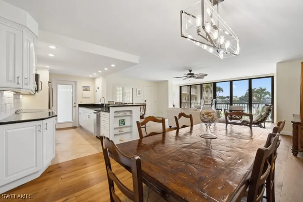 3000 Gulf Shore Boulevard N Naples FL 34103