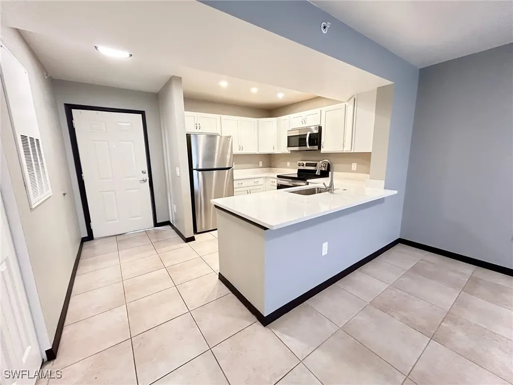 8284 Key Royal Circle Naples FL 34119