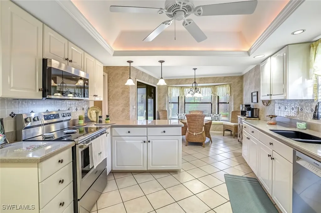 3097 Round Table Court Naples FL 34112