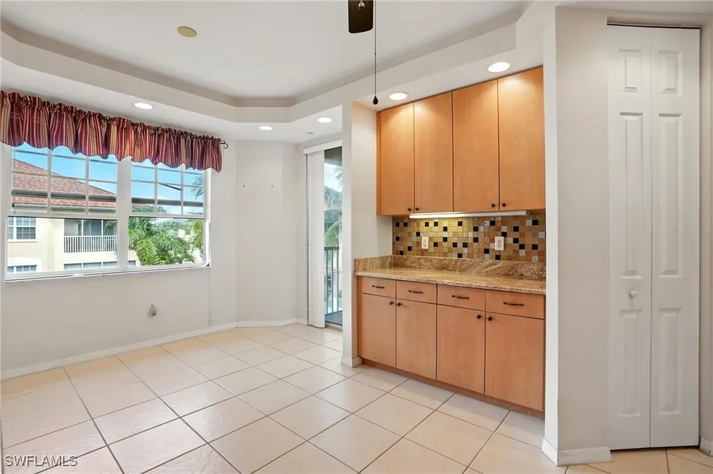 1141 Van Loon Commons Circle Cape Coral FL 33909