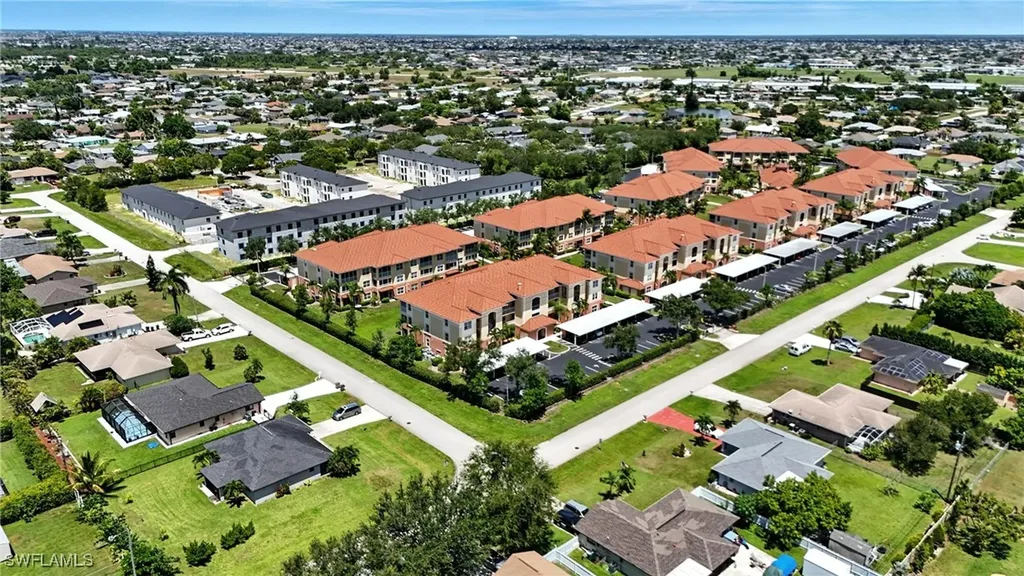 1141 Van Loon Commons Circle Cape Coral FL 33909