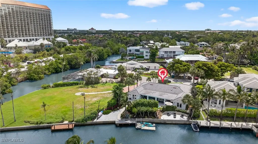 5215 Seashell Avenue Naples FL 34103