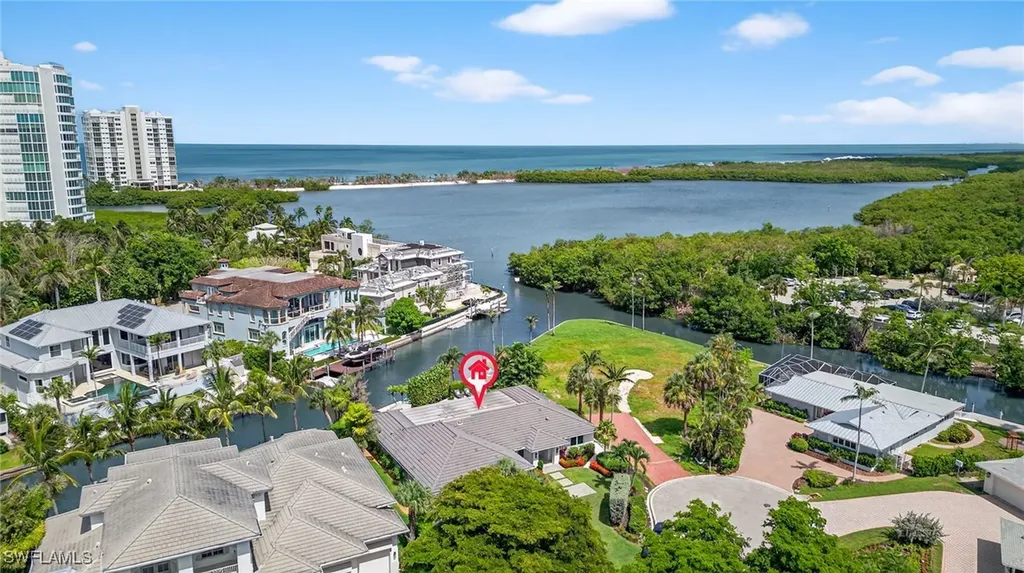 5215 Seashell Avenue Naples FL 34103