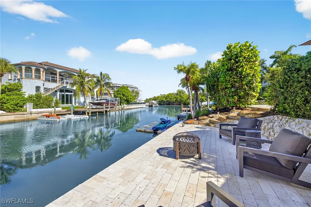 5215 Seashell Avenue Naples FL 34103