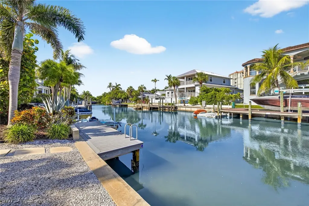 5215 Seashell Avenue Naples FL 34103