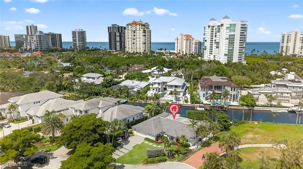 5215 Seashell Avenue Naples FL 34103