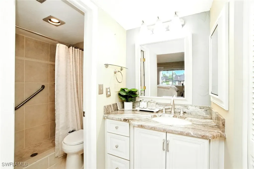 366 Charlemagne Boulevard Naples FL 34112