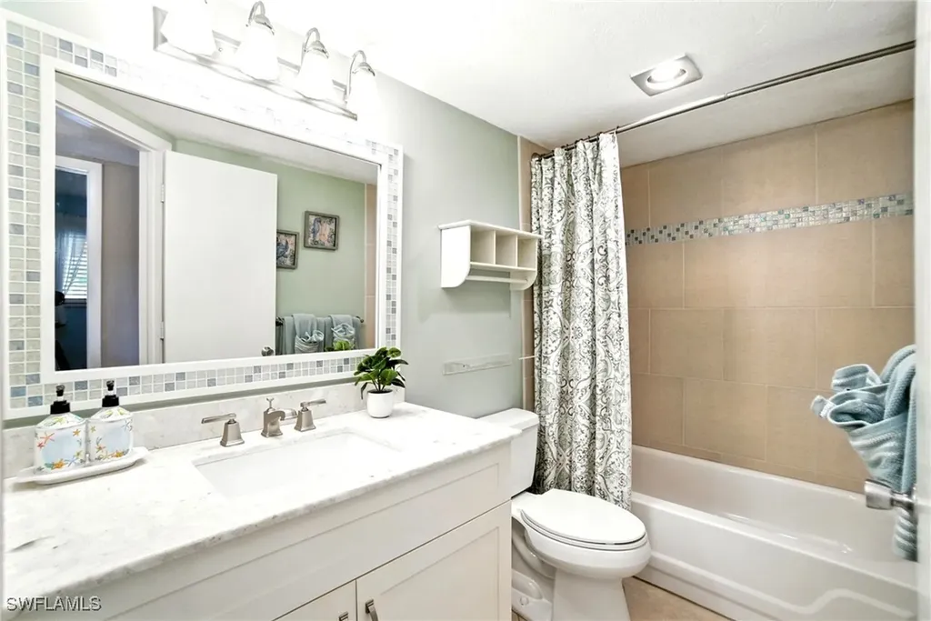 366 Charlemagne Boulevard Naples FL 34112