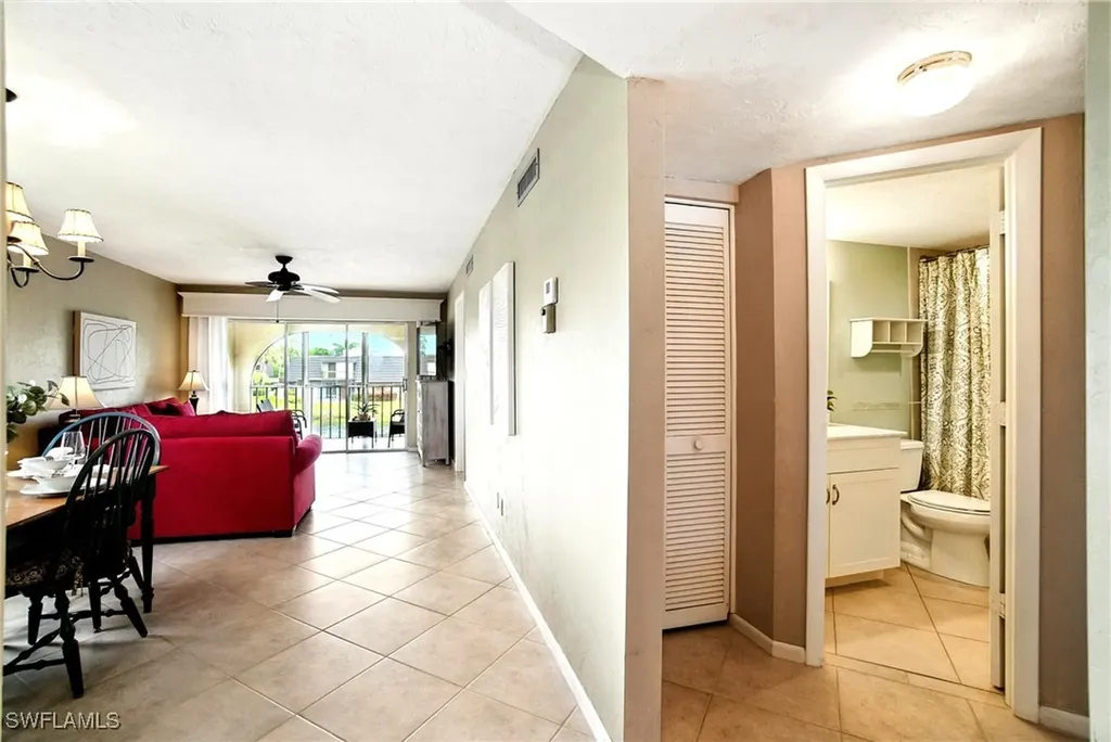 366 Charlemagne Boulevard Naples FL 34112