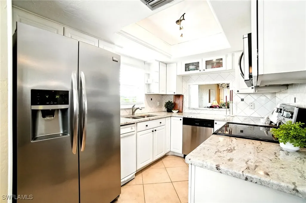 366 Charlemagne Boulevard Naples FL 34112