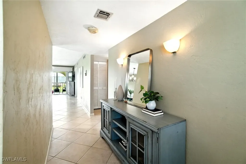 366 Charlemagne Boulevard Naples FL 34112