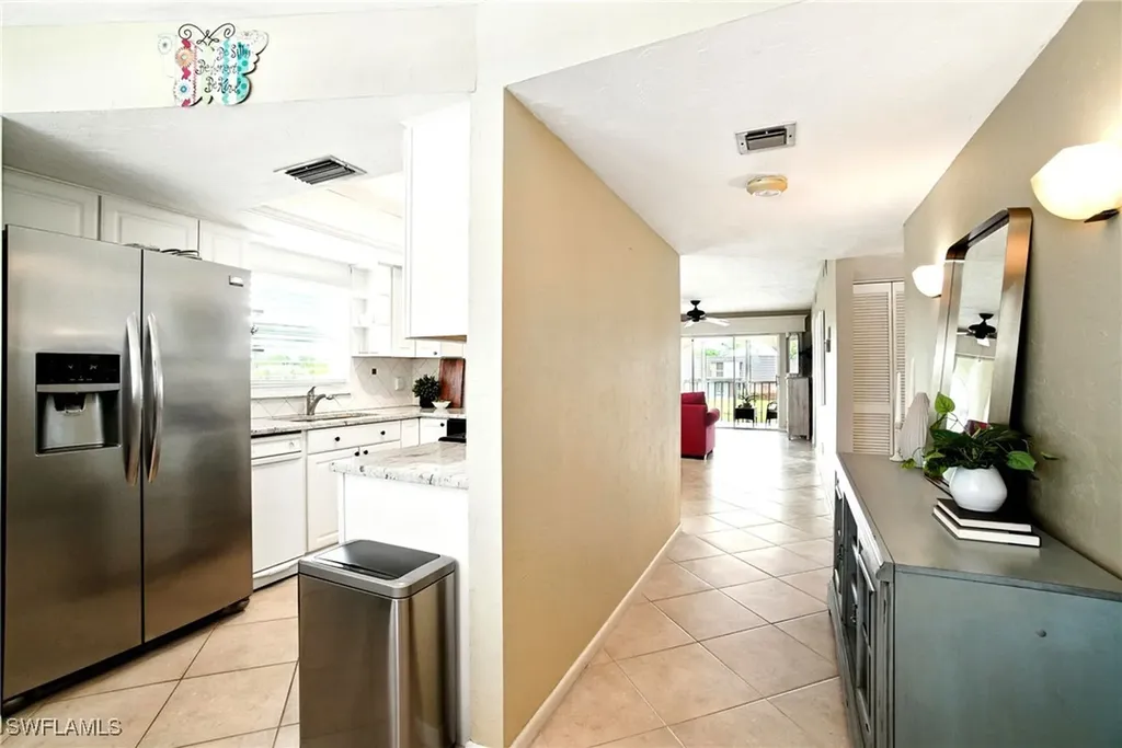 366 Charlemagne Boulevard Naples FL 34112