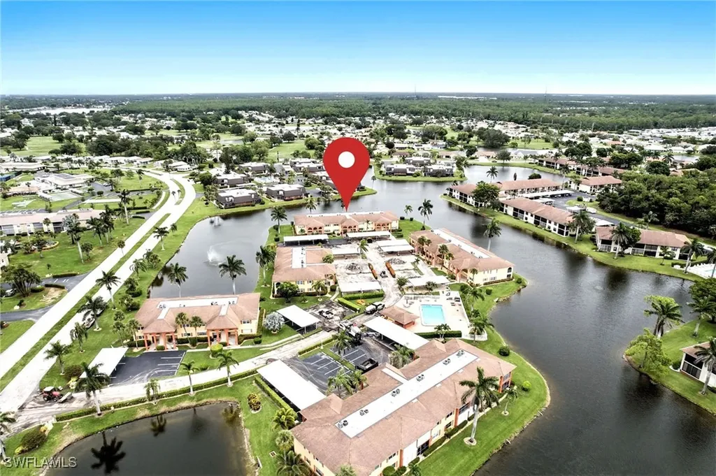 366 Charlemagne Boulevard Naples FL 34112