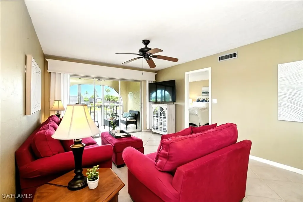 366 Charlemagne Boulevard Naples FL 34112