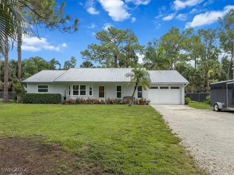 5881 Green Boulevard Naples FL 34116