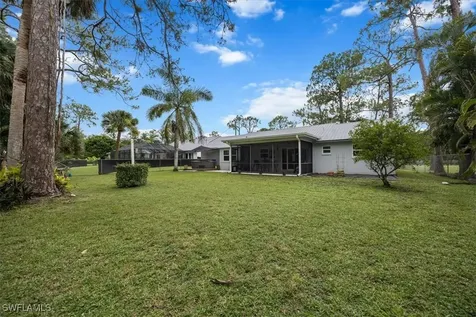 5881 Green Boulevard Naples FL 34116