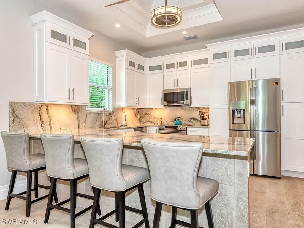 712 108th Avenue N Naples FL 34108